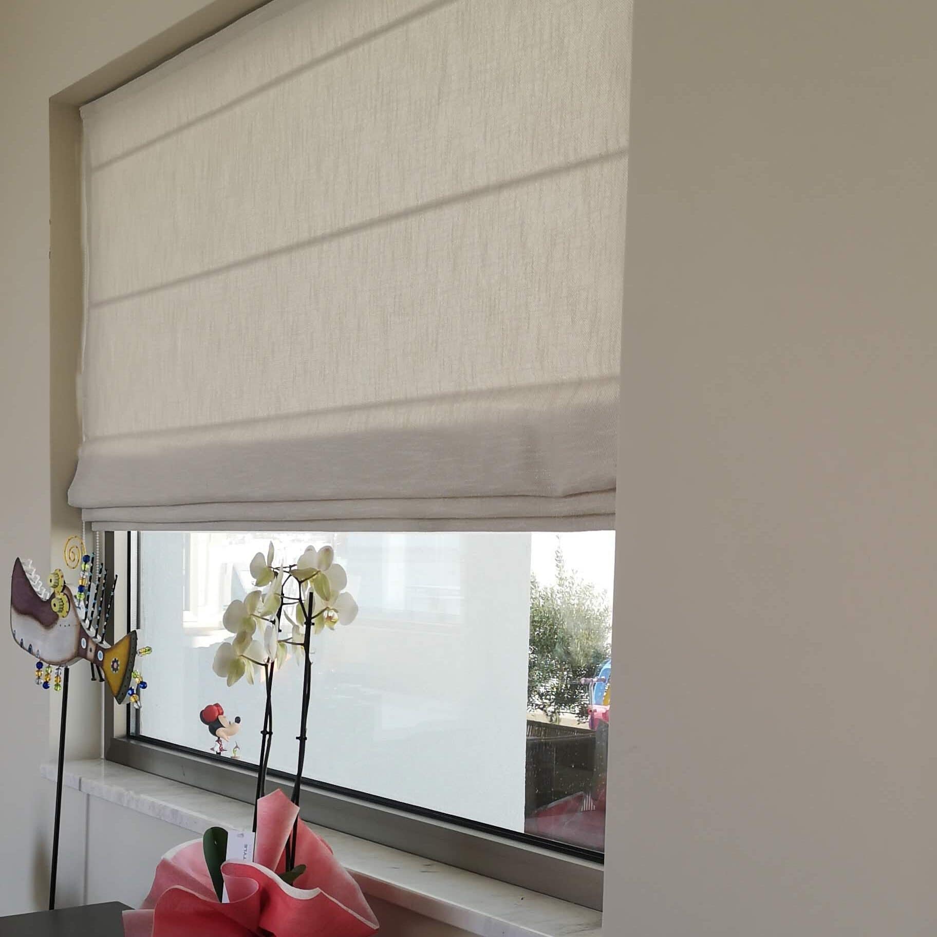 Linen look natural roman curtain with lining