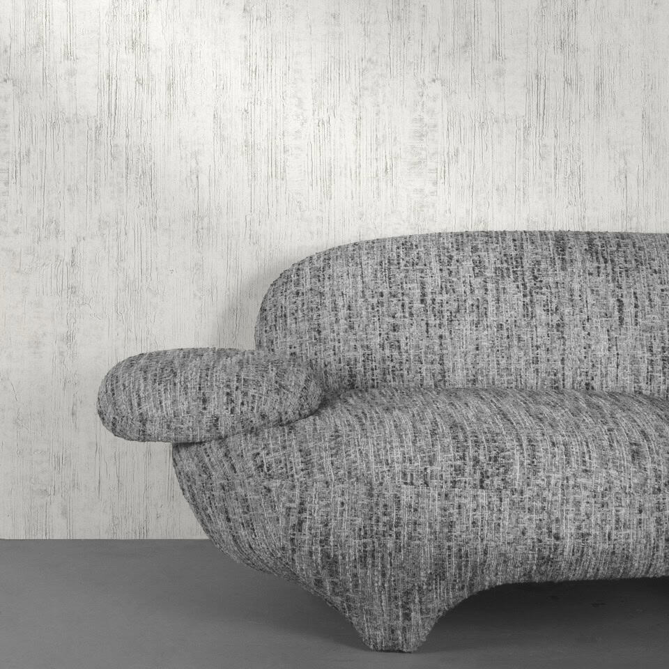 Light grey & white textured wallpaper
